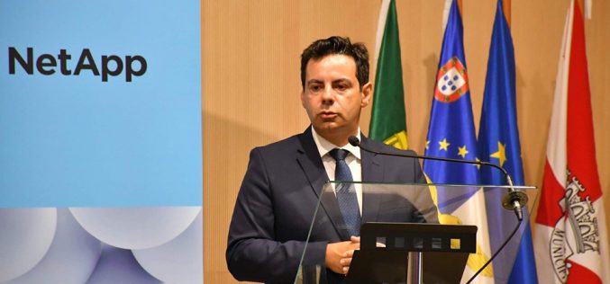 Frederico Sousa defende “hub” de competências digitais na Lagoa